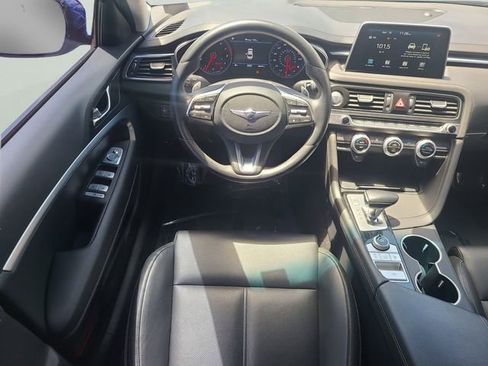 Used 2021 Genesis G70 2.0T RWD image 11