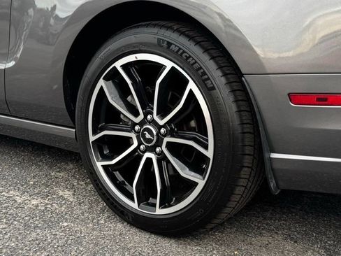 Used 2014 Ford Mustang GT w/ Equipment Group 301A RWD image 17