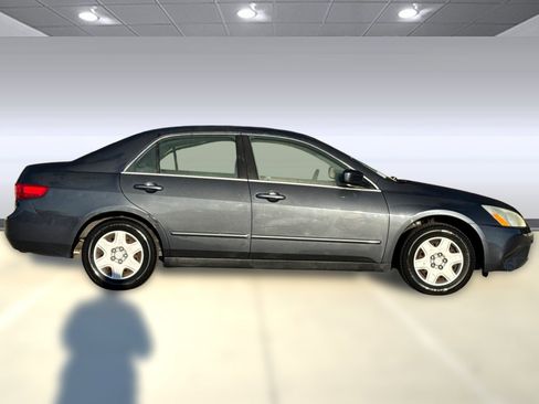 Used 2005 Honda Accord LX image 7