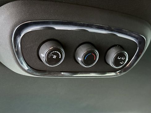 Used 2020 Dodge Durango GT w/ Blacktop Package image 27