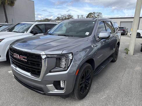 Used 2022 GMC Yukon SLE image 4