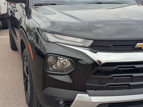 Used 2023 Chevrolet TrailBlazer LT image 4