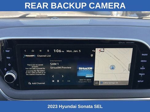 Used 2023 Hyundai Sonata SEL w/ Preferred Accessory Package image 10