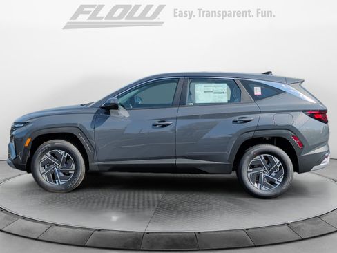 New 2026 Hyundai Tucson Blue SE AWD/4WD image 4