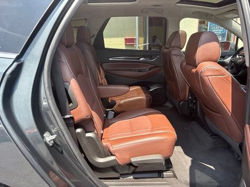 Used 2019 Buick Enclave Avenir w/ Avenir Technology Package AWD/4WD image 20