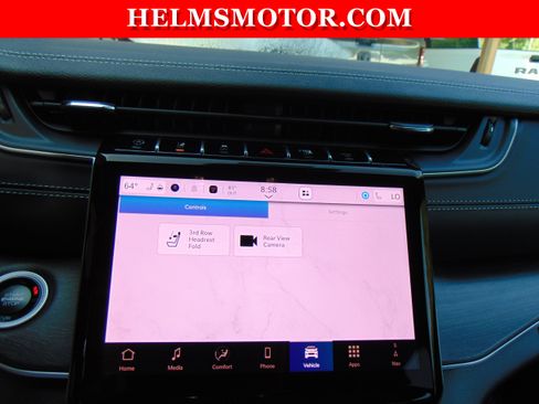 Certified 2024 Jeep Grand Cherokee L Limited w/ Luxury Tech Group II image 25