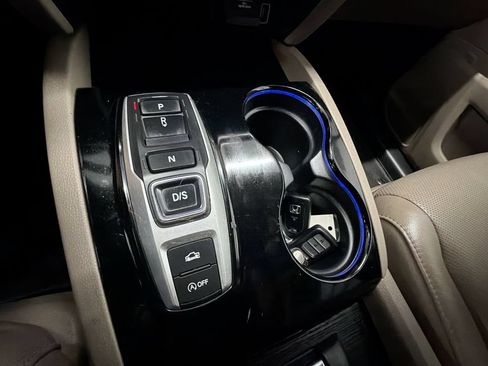 Used 2020 Honda Ridgeline RTL-E image 16