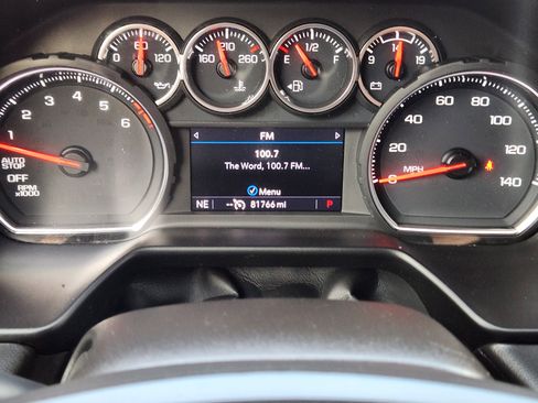 Used 2021 Chevrolet Suburban LT image 15