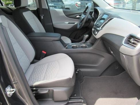 Used 2019 Chevrolet Equinox LT FWD image 10