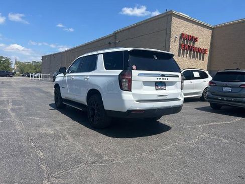 Used 2022 Chevrolet Tahoe LT w/ Luxury Package AWD/4WD image 3