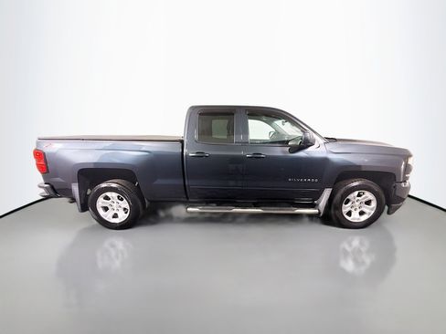 Used 2018 Chevrolet Silverado 1500 LT w/ All Star Edition image 11