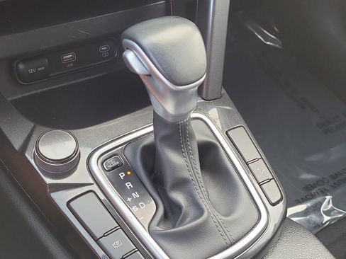 Used 2025 Kia Seltos S FWD image 27