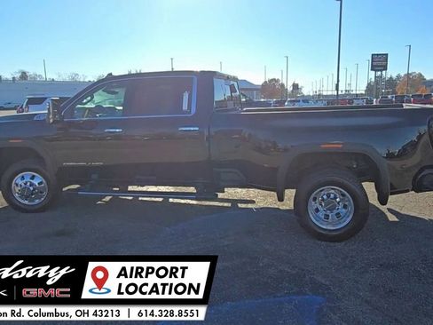 New 2026 GMC Sierra 3500 Denali w/ Denali Reserve Package image 9