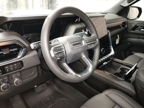 New 2026 GMC Yukon XL Denali w/ Sun & Power Step Package image 24