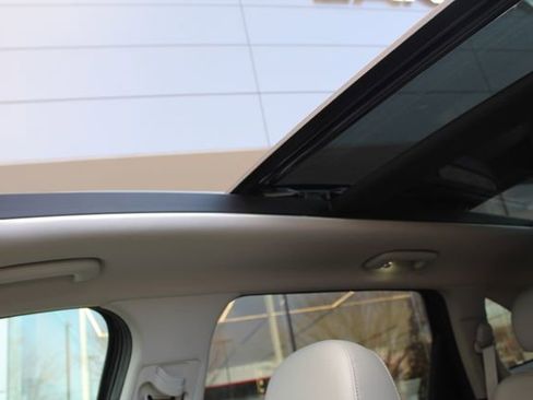 Used 2023 Kia Sorento X-Line EX image 22