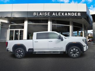 Used 2026 GMC Sierra 2500 Denali AWD/4WD video 2