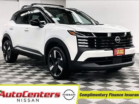 New 2026 Nissan Kicks SR w/ Cold Weather Package FWD image 1