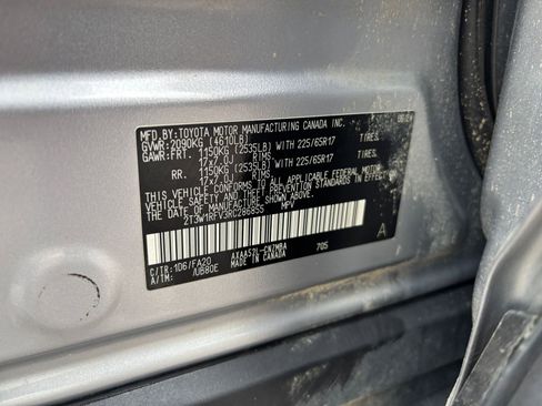 Used 2024 Toyota RAV4 XLE image 30