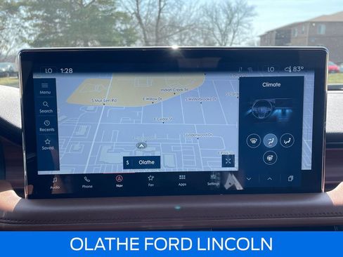 Certified 2021 Lincoln Nautilus Reserve w/ Class II Trailer Tow Package AWD/4WD image 15