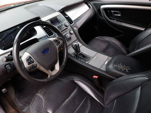 Used 2013 Ford Taurus SEL FWD image 4