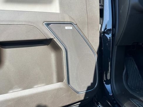 New 2025 GMC Sierra 2500 SLT w/ SLT Premium Package AWD/4WD image 26