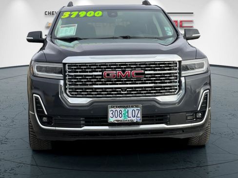 Used 2021 GMC Acadia Denali w/ Denali Ultimate Package image 8