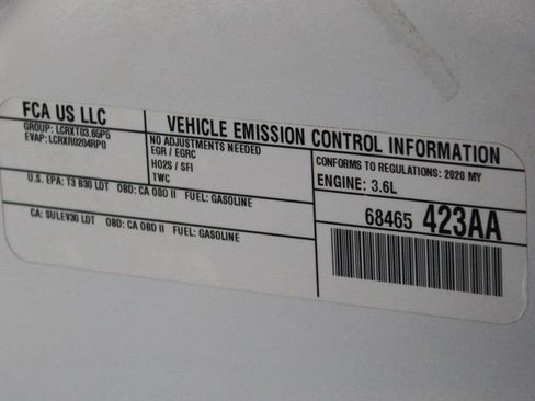 Used 2020 Jeep Grand Cherokee Laredo image 47