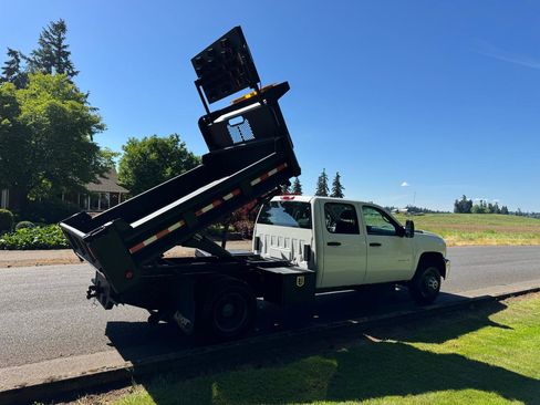 Used 2012 Chevrolet Silverado 3500 W/T RWD image 11