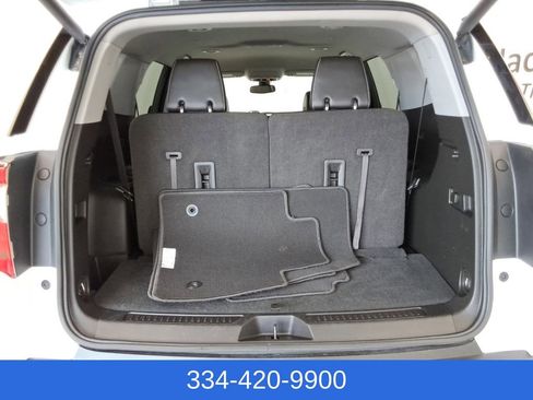 Used 2023 GMC Acadia SLT image 20