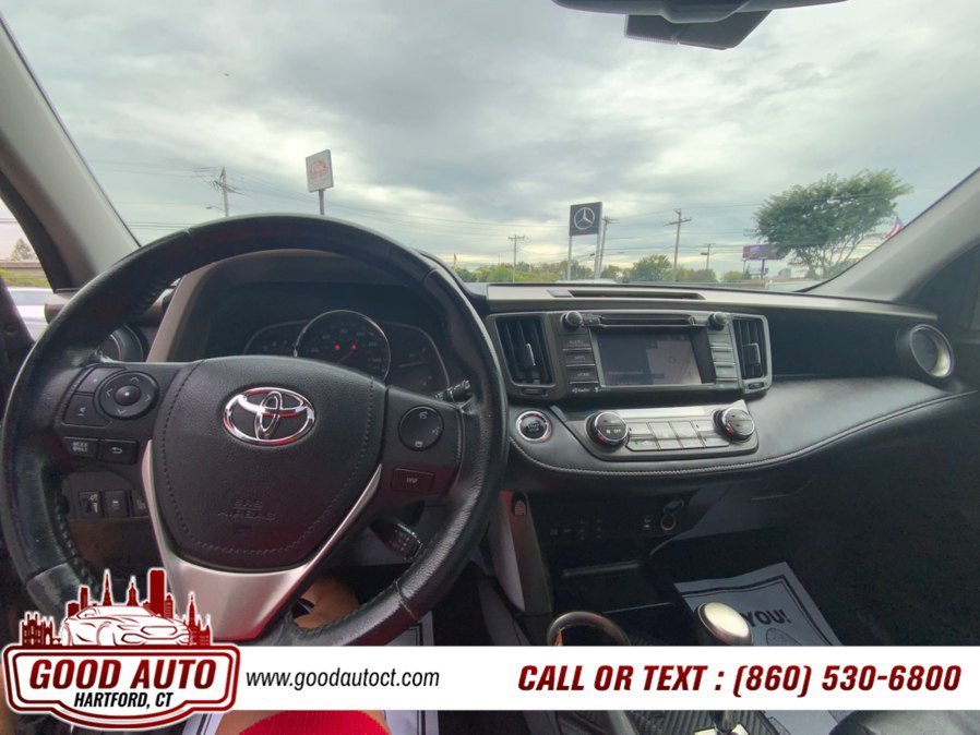 Used 2015 Toyota RAV4 Limited w/ Technology Package AWD/4WD image 14