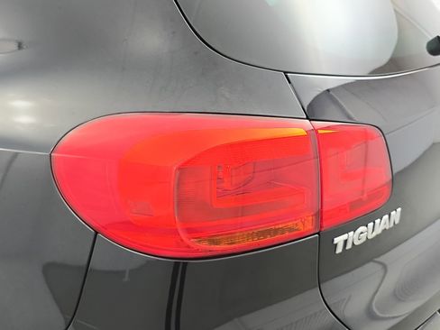 Used 2013 Volkswagen Tiguan SE AWD/4WD image 34