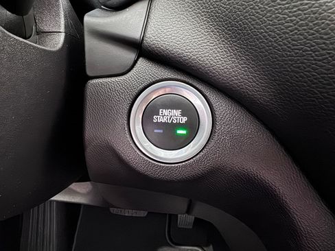 Certified 2024 Chevrolet Equinox LT AWD/4WD image 21