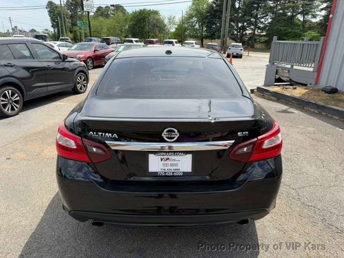Used 2018 Nissan Altima 2.5 SR w/ SR Special Edition image 6