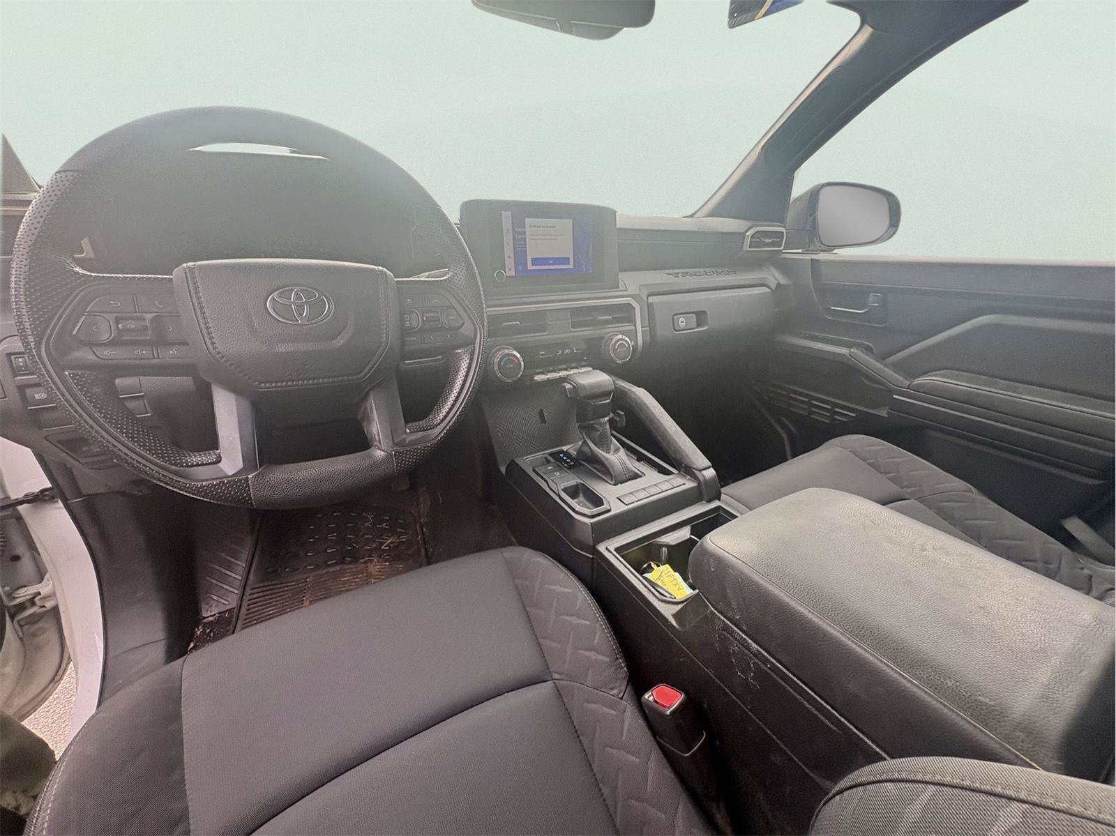 Used 2025 Toyota Tacoma SR RWD image 10