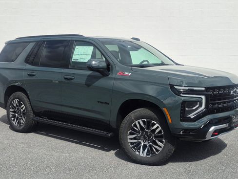 New 2026 Chevrolet Tahoe Z71 w/ Comfort Package AWD/4WD image 1