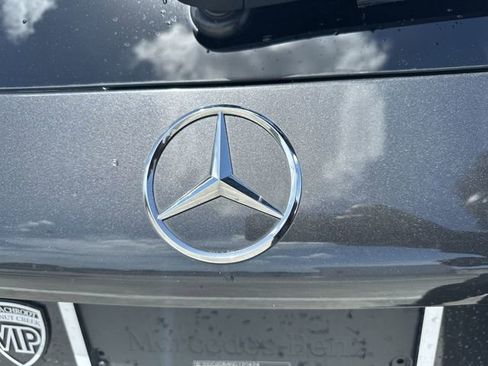 Used 2022 Mercedes-Benz GLC 300 image 14
