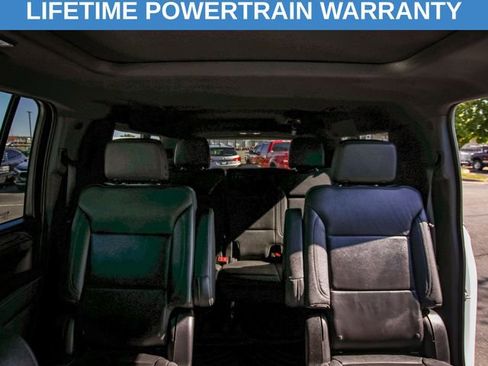 Used 2025 GMC Yukon XL Elevation AWD/4WD image 19