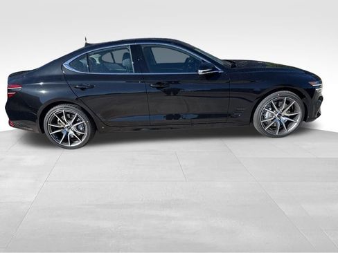 New 2026 Genesis G70 2.5T image 6