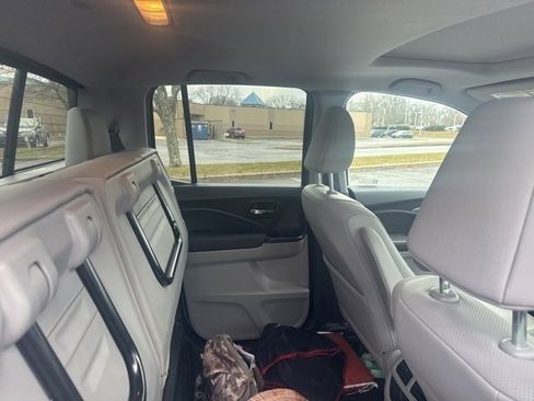 Used 2023 Honda Ridgeline RTL image 13