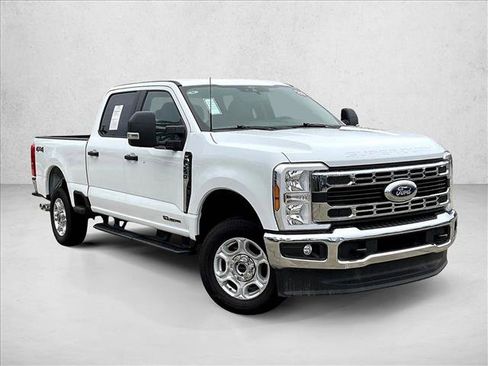 Used 2026 Ford F250 XLT AWD/4WD image 11