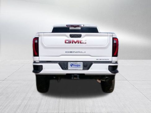 Certified 2024 GMC Sierra 2500 Denali w/ Denali Reserve Package image 4