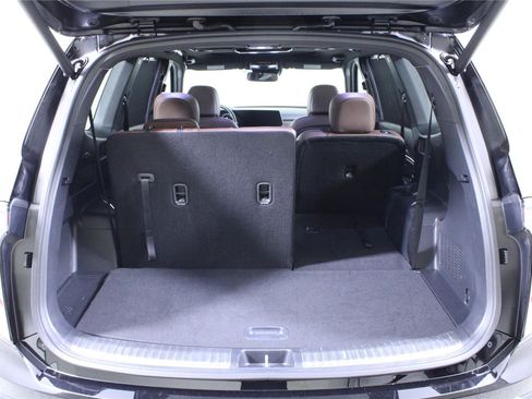 Used 2024 Kia Telluride SX FWD image 10
