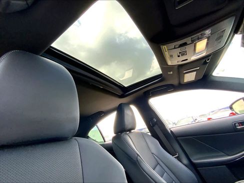 Used 2023 Lexus IS 350 F Sport image 13