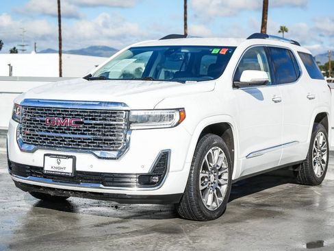 Used 2023 GMC Acadia Denali image 4