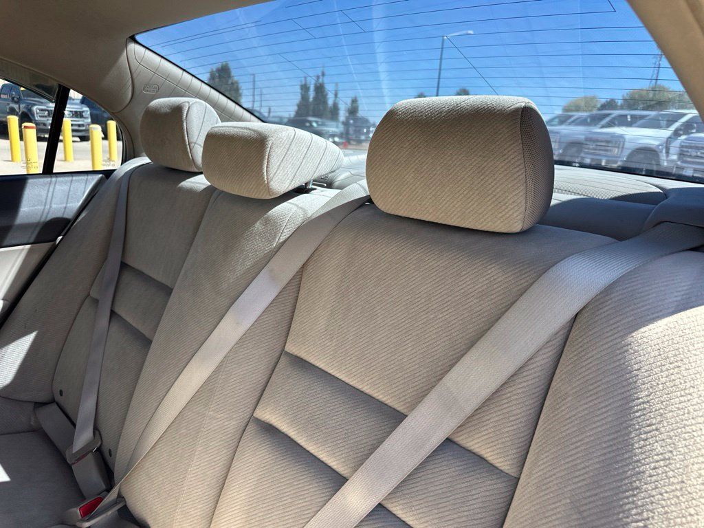Used 2010 Honda Civic LX image 20