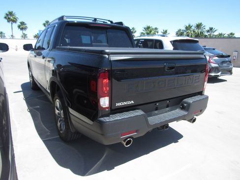 Used 2025 Honda Ridgeline RTL image 4