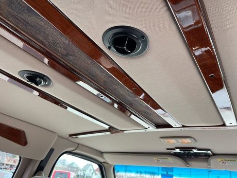 Used 1999 Ford E-150 and Econoline 150 image 40