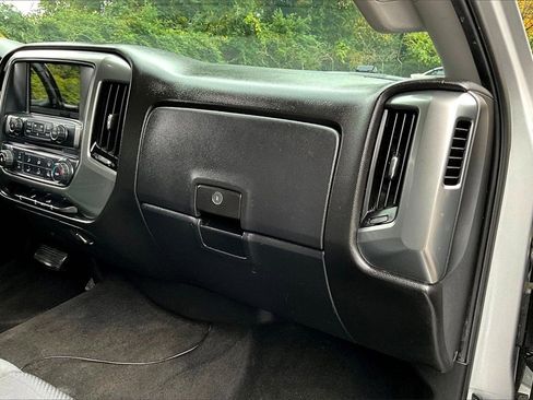 Certified 2018 Chevrolet Silverado 1500 LT image 22