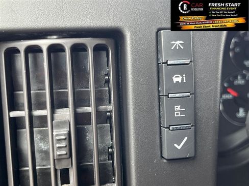 Used 2021 Chevrolet Express 2500 Extended w/ Driver Convenience Package RWD image 27