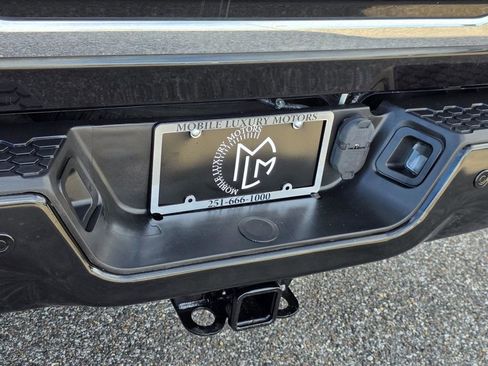 Used 2016 RAM 3500 Laramie Longhorn AWD/4WD image 32